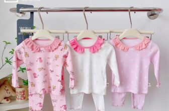 [🆕🇻🇳] Shop MẸ MƠ – THỜI TRANG TRẺ EM 🧑‍🧒❤️️👶⭐️ shop dư ít bộ bé gái dài tay còn lẻ size lẻ màu
shop thanh lí nhặt màu ngẫu nhiên
size cỡ 10-15kg
#100k/3 bộ ạ
, shares-0✔️ , likes-1❤️️ , date-2025-12-07 01:40:11🇻🇳🇻🇳🇻🇳📰🆕
