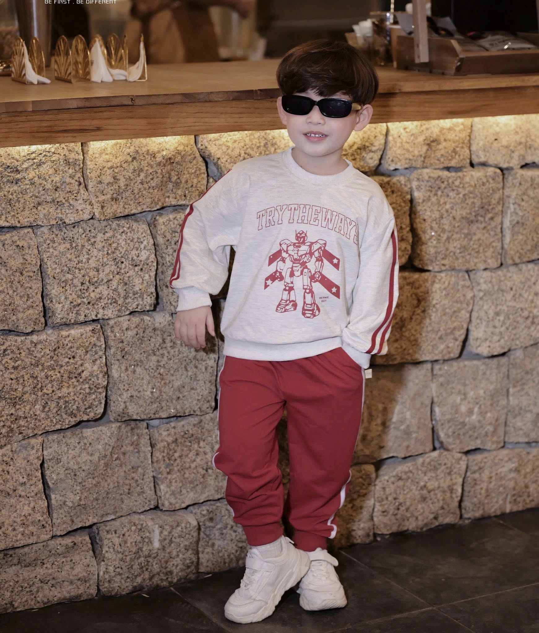 [🆕🇻🇳]  MY ANH BABY – Mẹ và Bé chuyên cung cấp các mặt hàng thời trang, phụ kiện, đồ chơi và đồ dùng cho bé 🧑‍🧒❤️️👶⭐️ Trời đang mưa lên set này thấy ấm liền
𝐁𝐎̣̂ 𝐒𝐈𝐄̂𝐔 𝐍𝐇𝐀̂𝐍 𝐖𝐀𝐘𝐒
——————————————————
Hàng mới đang về
Size : 80-130 (9-25kg)
Chất liệu: cotton da cá mềm mại , shares-0✔️ , likes-1❤️️ , date-2025-12-04 16:57:06🇻🇳🇻🇳🇻🇳📰🆕