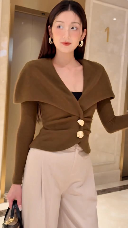 [🆕🇻🇳] Dress Essential – ĐẸP LÀ TẤT YẾU 👕 Top1Fashion 👗  𝑨 𝒈𝒆𝒏𝒕𝒍𝒆 𝒇𝒂𝒍𝒍 𝒐𝒇 𝒇𝒂𝒃𝒓𝒊𝒄, 𝒂 𝒔𝒊𝒍𝒆𝒏𝒕 𝒓𝒊𝒔𝒆 𝒐𝒇 𝒑𝒐𝒊𝒔𝒆 | 𝐌𝐢𝐫𝐚 𝐓𝐨𝐩 , shares-0✔️ , likes-1❤️️ , date-2025-12-05 21:01:09🇻🇳🇻🇳🇻🇳📰🆕