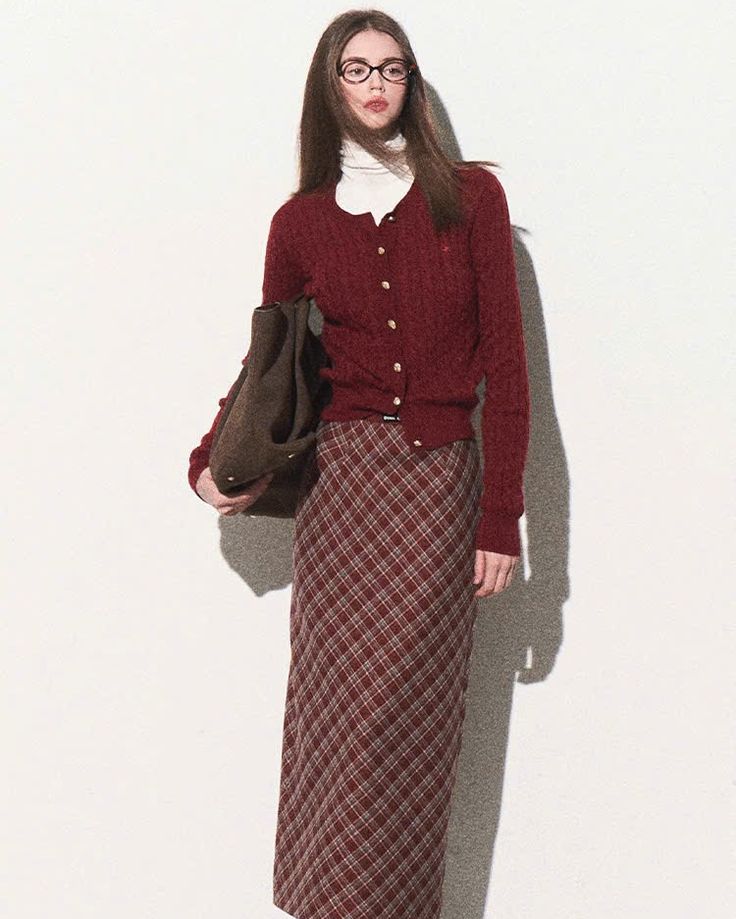 [🆕🇻🇳] Hàng Thùng Rubi – CHUYÊN SI NHẬT CAO CẤP TOP 1 THỊ TRƯỜNG 👕 Top1Fashion 👗  LỊCH LIVESTREAM NGÀY 7/12 – HÀNG THÙNG RUBI
BUỔI TRƯA | CHÂN VÁY LEN
CHÂN VÁY LEN LÊN FORM CỰC XIN
Len dày dặn, ôm nhẹ vừa dáng – không lộ khuyết điểm
, shares-1✔️ , likes-115❤️️ , date-2025-12-06 23:57:08🇻🇳🇻🇳🇻🇳📰🆕