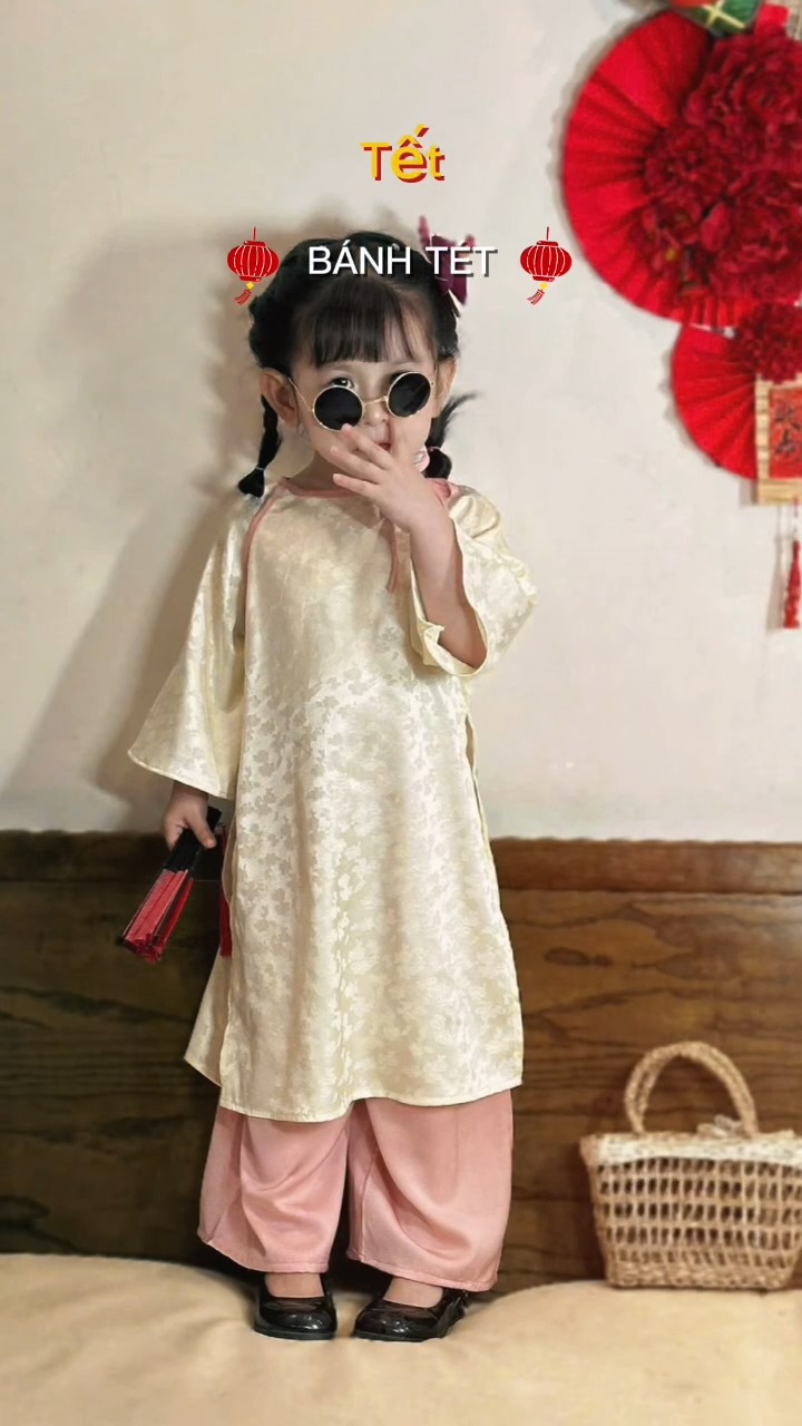 [🆕🇻🇳] LinhLuzz Shop – Thời Trang Trẻ Em 🧑‍🧒❤️️👶⭐️  SET ÁO GẤU NOEL – BÉ DIỆN LÀ “XỊN” NGAY!Mùa Noel đến rồi, bé chỉ cần diện set gấu xinh xỉu này là auto nổi bần bật giữa cây thông – ánh đèn – không khí , shares-0✔️ , likes-7❤️️ , date-2025-12-08 07:09:49🇻🇳🇻🇳🇻🇳📰🆕