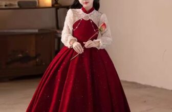 [🆕🇻🇳]  Đầm công chúa – chuyên sản xuất VÁY CHO BÉ giá tận xưởng 🧑‍🧒❤️️👶⭐️ #Lá của cây, Mây của trời
#Còn đầm này là của bé nào đây ạ
VÁY CÔNG CHÚA CHO BÉ
TẶNG KÈM NƠ TÓC CHO BÉ
đủ size 8-50kg
Được thiết kết với chất liệu lưới v , shares-0✔️ , likes-34❤️️ , date-2025-12-06 15:56:49🇻🇳🇻🇳🇻🇳📰🆕