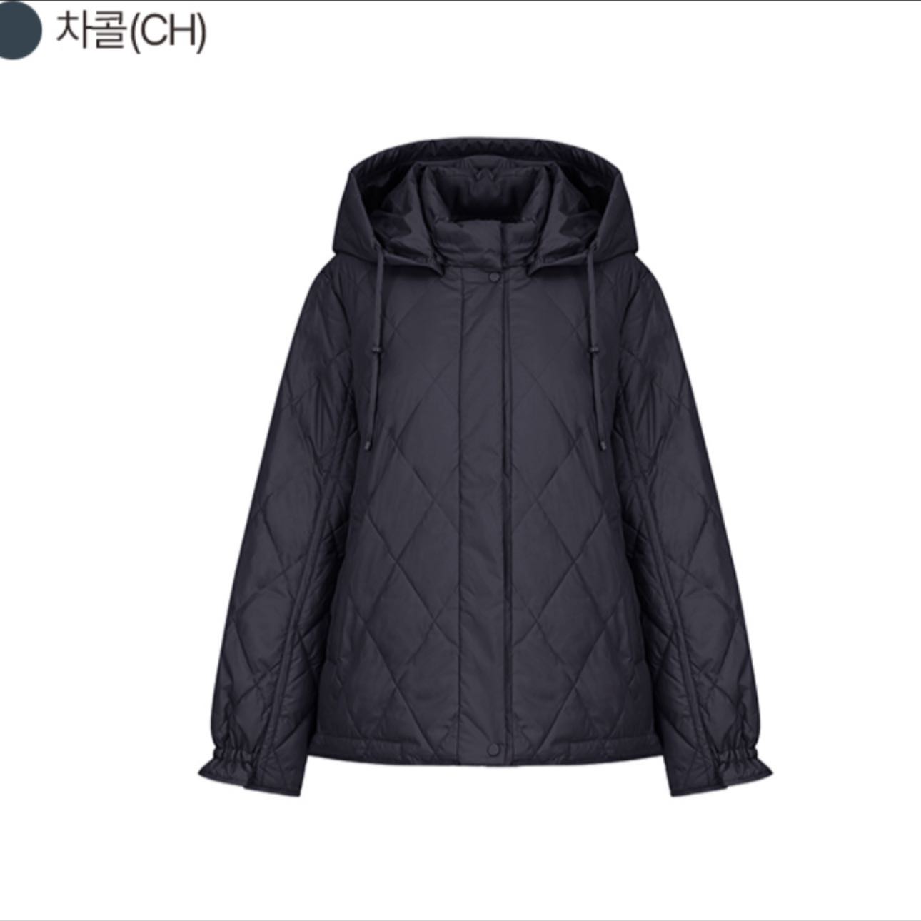 [🆕🇻🇳] TUẤN TÚ – Hàng Hiệu Xuất Khẩu  👕 Top1Fashion 👗  __Olivia Hassler 탈부착후드 패딩점퍼
Mẫu áo lông vũ   form gọn nhẹ mũ tháo rời vô cùng tiện lợi nhé các chị shop sẵn duy nhất 1 màu Tím than ạ
size : 95(M)
__ , shares-0✔️ , likes-8❤️️ , date-2025-12-06 03:11:36🇻🇳🇻🇳🇻🇳📰🆕