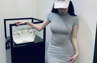 [🆕🇻🇳] Anna Store 1 👕 Top1Fashion 👗  𝙆𝙚́𝙣 𝙘𝙖́ 𝙘𝙝𝙤̣𝙣 𝙘𝙖𝙣𝙝 𝙧𝙤̂̀𝙞 𝙘𝙪𝙤̂́𝙞 𝙘𝙪̀𝙣𝙜 𝙡𝙖̣𝙞 𝙘𝙝𝙤̣𝙣 𝙖𝙣𝙝.Mua váy áo thời trang nữ tại đây:#Annastore #Annastore365 #vayxinh #vaybody #vaynuthoitrang #vay , shares-1✔️ , likes-0❤️️ , date-2025-12-07 01:00:18🇻🇳🇻🇳🇻🇳📰🆕