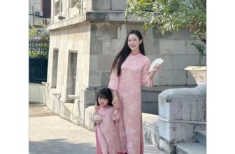 [🆕🇻🇳] LeeSam. Store  (LeeSam) – Với mong muốn mẹ và thiên thần nhỏ có những khoảng khắc đẹp bên nhau 🧑‍🧒❤️️👶⭐️ Mua áo dài dần thôi ạ.Dòng áo dài vừa túi tiền cho mẹ và bé diện Tết n
, shares-0✔️ , likes-0❤️️ , date-2025-12-07 15:33:52🇻🇳🇻🇳🇻🇳📰🆕