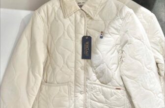 [🆕🇻🇳] Hàng Nhật xách tay, sữa Nhật, Hàng Uniqlo. Áo nam, nữ và kid 👕 Top1Fashion 👗  Có đúng 3c size S cho 59kg đổ lại
Và 1c M cho 66_67kg đổ lại3  hôm nữa em đáp ạ.Ai vợt nhanh may ra còn ạ.BỎ LỠ LẦN 1 LẦN 2 THÌ ĐƯỢC 0 THỂ BỎ THÊM L , shares-0✔️ , likes-4❤️️ , date-2025-12-05 19:03:09🇻🇳🇻🇳🇻🇳📰🆕