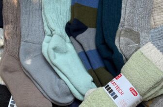 [🆕🇻🇳] Mirinshopvnxk – Thời trang nữ xuất khẩu 👕 Top1Fashion 👗  Siêu ấm
Mẫu tất uniqlo hatech cổ trung chủ yếu , có thêm ít cổ cao màu sắc cực đẹp , toàn tone màu basic , trẻ trung : đen , trắng , nâu , đỏ , xanh bơ , shares-0✔️ , likes-0❤️️ , date-2025-12-07 21:52:59🇻🇳🇻🇳🇻🇳📰🆕