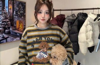 [🆕🇻🇳] Shop HUYỀN HIHI 👕 Top1Fashion 👗  Áo thun hình gấu nhà em về thêm sl để phục vụ các nàng đây ạAdd : Shop HOANG OANH BOUTIQUE
Cs1: Số 36 ngã 3 ngọc hồi – TT – HN
Zalo : 096559919
hotline  , shares-0✔️ , likes-2❤️️ , date-2025-12-08 18:35:28🇻🇳🇻🇳🇻🇳📰🆕