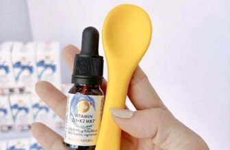 [🆕🇻🇳]  Ủn Ủn Family – Chuyên đồ sơ sinh trọn gói 🧑‍🧒❤️️👶⭐️  D3K2MK7 Đức mẫu mới nhất 2025
Chiếc vitamin quốc dân cho các bé đây ạ
Em sẵn bản mới nhất nhaHàng nhập khẩu chính hãng có tem truy xuất nguồn gốc đầy , shares-1✔️ , likes-0❤️️ , date-2025-12-10 22:50:33🇻🇳🇻🇳🇻🇳📰🆕