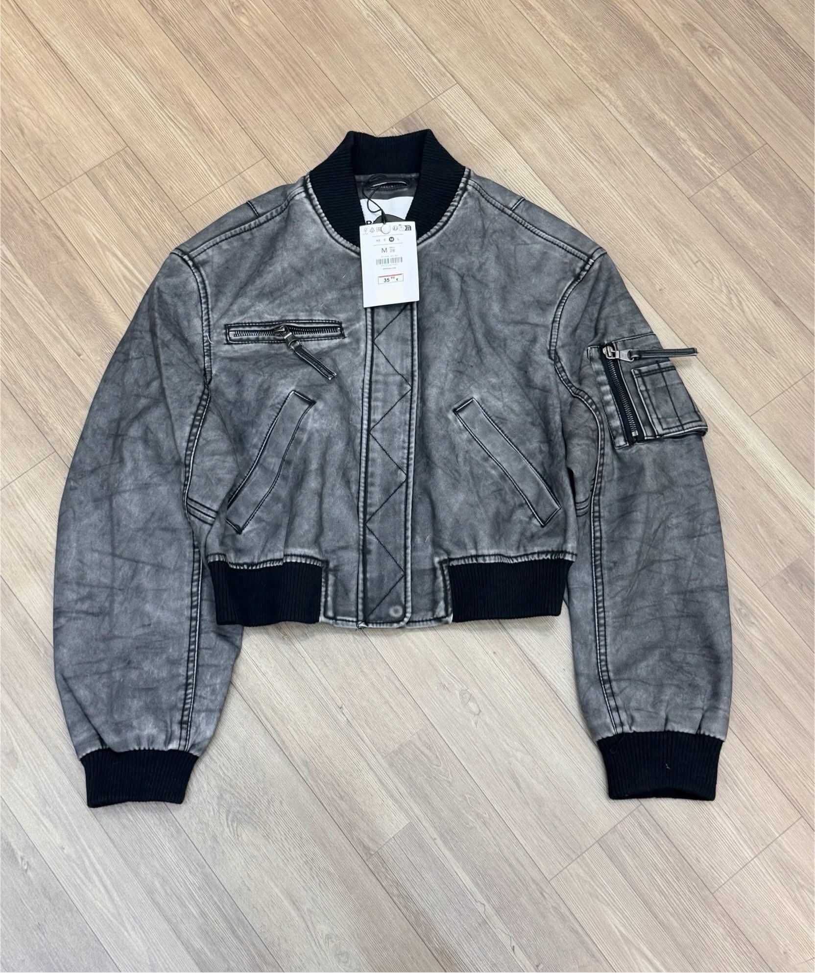 [🆕🇻🇳] Adam Store – Thương hiệu Suit may sẵn hàng đầu Việt Nam👕 Top1Fashion 👗  Phong thái trưởng thành, phom dáng gọn gàng và những gam màu cuốn hút cho mùa lạnh#adamstore #vestnam #suitnam #aokhoacnam #aomangto #aokhoacsafari #ves , shares-0✔️ , likes-31❤️️ , date-2025-12-08 02:54:39🇻🇳🇻🇳🇻🇳📰🆕