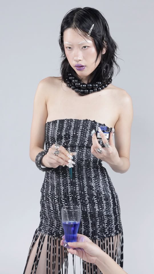 [🆕🇻🇳] SO YOUNG – THE CAT INSIDE YOU 👕 Top1Fashion 👗  Quai Nhê | Try on to feel how much work truly goes into it
One fit is all it takes to see the craft and understand why everyone’s obsessedDM us for mor , shares-0✔️ , likes-6❤️️ , date-2025-12-06 17:10:05🇻🇳🇻🇳🇻🇳📰🆕