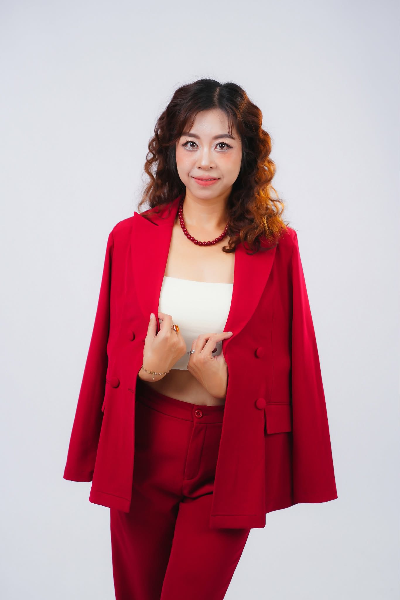 [🆕🇻🇳] Đầm tiệc và dạ hội La Muse 👕 Top1Fashion 👗  Vẫn là những chiếc feedback xinh yêu của nàng thơ nhà La Muse. Nàng chỉ cần đứng yên, sự lấp lánh rực rỡ sẽ tự tìm đến với nàng nhé! Yêu quá !
SIZE: Fre , shares-0✔️ , likes-0❤️️ , date-2025-12-11 18:08:29🇻🇳🇻🇳🇻🇳📰🆕