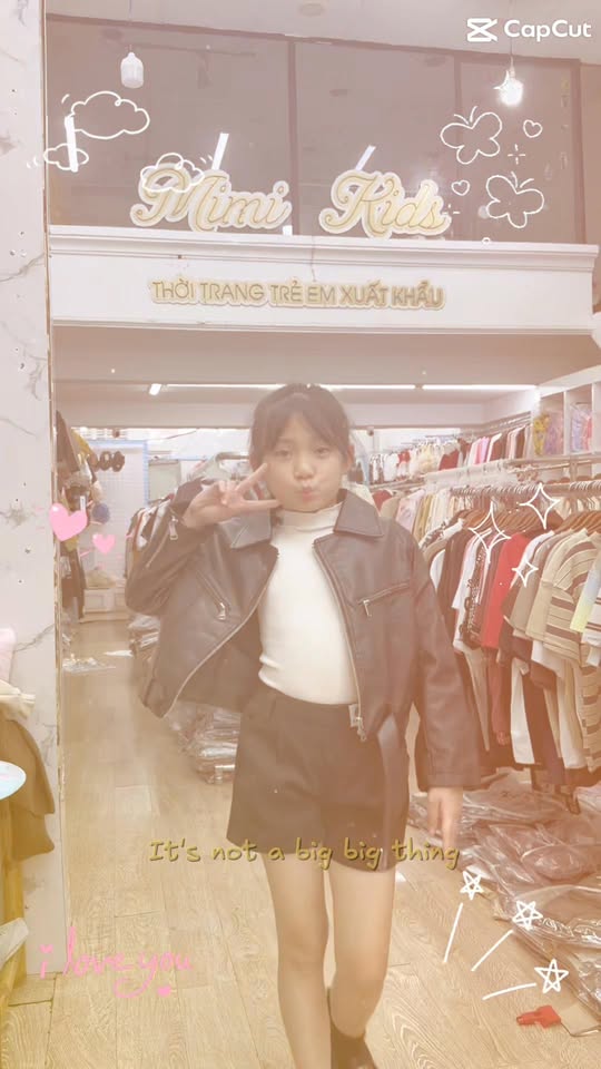 [🆕🇻🇳] Mi Mi Kids – Thời Trang Trẻ Em 🧑‍🧒❤️️👶⭐️ Áo da mới về siu xinh cho bé gái
Size 110-150 a , shares-0✔️ , likes-15❤️️ , date-2025-12-08 04:08:28🇻🇳🇻🇳🇻🇳📰🆕