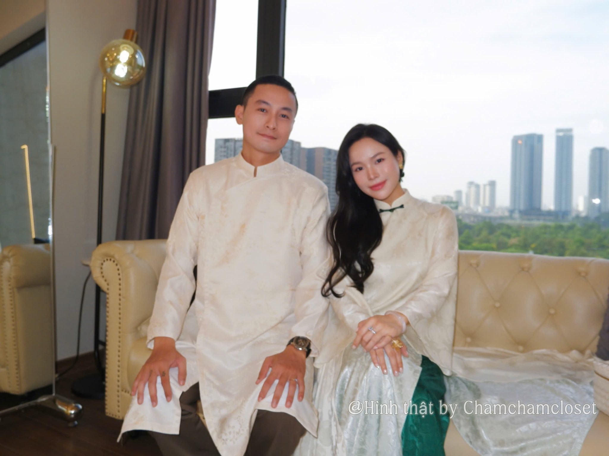 [🆕🇻🇳] Chamchamcloset by Trâm Đoàn – Trang phục & quần áo 👕 Top1Fashion 👗  BỘ TUYẾT THANH nhà em qua nay nổ ib chấn động luôn, thì ra là do chị đẹp Hà Tăng diện tone màu tương tự hẹ hẹ
Mấy bà thấy cái sự đam mê đoán xu hướng mix m , shares-0✔️ , likes-2❤️️ , date-2025-12-08 20:47:29🇻🇳🇻🇳🇻🇳📰🆕