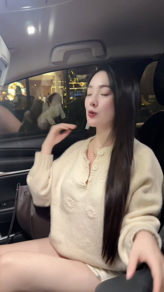 [🆕🇻🇳] Ha Thu Hoang Clothing – Chuyên Thời Trang Nữ 👕 Top1Fashion 👗  Đúng gu iemm , shares-0✔️ , likes-5❤️️ , date-2025-12-09 08:50:26🇻🇳🇻🇳🇻🇳📰🆕