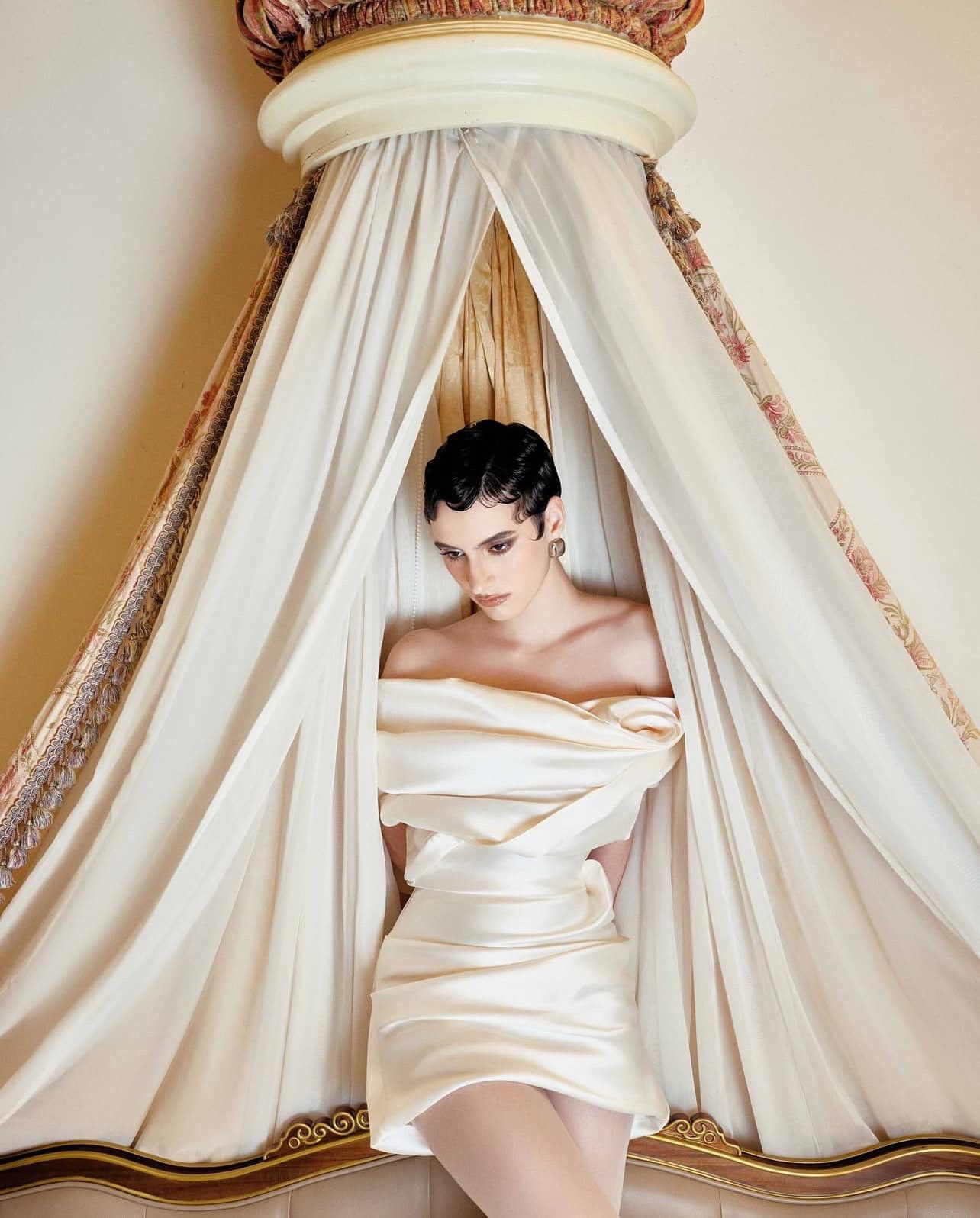 [🆕🇻🇳] DATT – Thiết kế & Thời trang  👕 Top1Fashion 👗  Khám phá thiết kế Rose Draped Taffeta Dress từ DATTThiết kế váy hoa hồng với chi tiết xếp nếp tôn lên bờ vai quyến rũ, giúp người mặc nổi bật trong khôn , shares-6✔️ , likes-34❤️️ , date-2025-12-07 22:49:21🇻🇳🇻🇳🇻🇳📰🆕