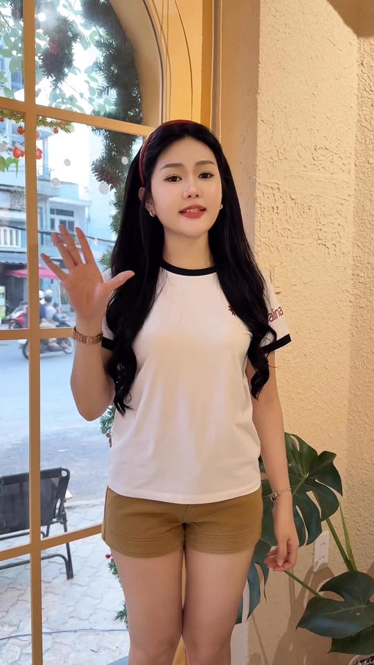 [🆕🇻🇳] Peakman THƯƠNG HIỆU THỜI TRANG NAM THIẾT KẾ CAO CẤP 👕 Top1Fashion 👗  BLACK SUIT (Full đen) by PEAKMAN luôn là 1 điều gì đó bí ẩn và quyền lực.
Và với form dáng cùng chất liệu vải ưu việt độc quyền của Peakman càng tôn lên s , shares-0✔️ , likes-8❤️️ , date-2025-12-08 19:38:45🇻🇳🇻🇳🇻🇳📰🆕