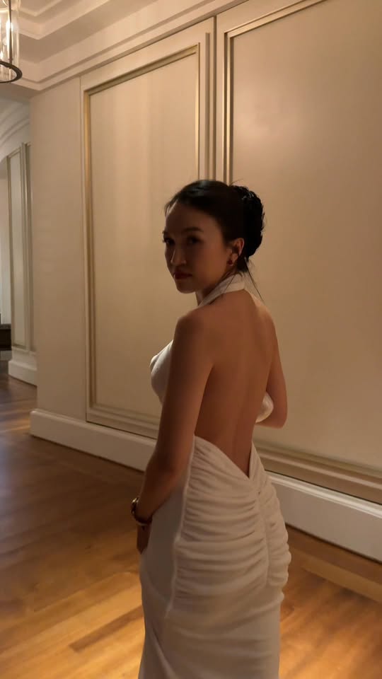 [🆕🇻🇳] Emchic 👕 Top1Fashion 👗   , shares-0✔️ , likes-6❤️️ , date-2025-12-10 03:00:20🇻🇳🇻🇳🇻🇳📰🆕