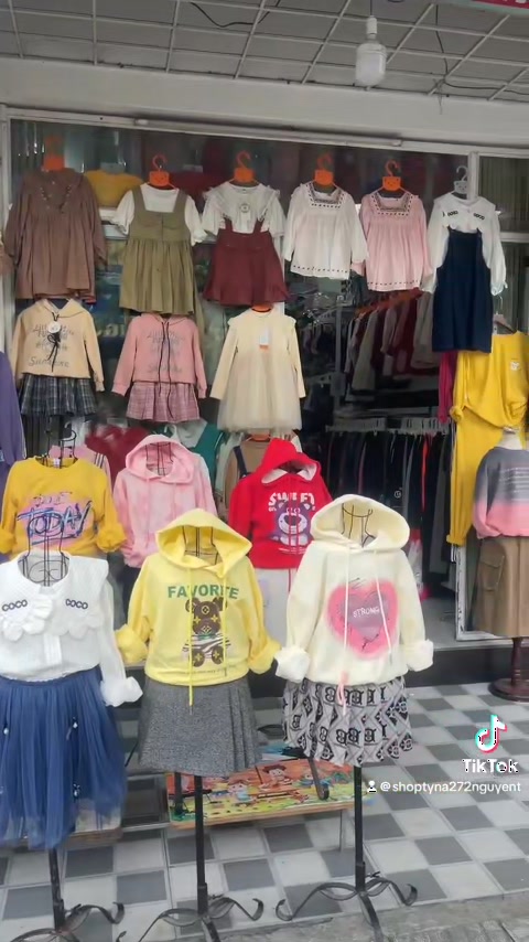 [🆕🇻🇳] Hạt Gạo Nhỏ  – Chuyên các sản phẩm dành cho Mẹ và Bé 🧑‍🧒❤️️👶⭐️ Aptamil pha sẵn nha ba mẹ ơiiii
Aptamil Kid 110ml
Aptamil Kid 180ml
Aptamil super gold kid 180mlMời cả nhà lên đơn ạ
, shares-0✔️ , likes-0❤️️ , date-2025-12-10 14:59:56🇻🇳🇻🇳🇻🇳📰🆕