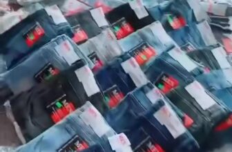 [🆕🇻🇳] Huỳnh Thị Kim Thoa – Cửa hàng quần áo 👕 Top1Fashion 👗  ￼ lô quần gin hàng bán tết rất đẹp
4x ￼ mấy chị lưu ý nha bên em chuyên sỉ không bán lẻ bên em tách lô không được lựa màu ít nhất là 30 sản phẩm có cọc 30 , shares-0✔️ , likes-6❤️️ , date-2025-12-09 14:20:40🇻🇳🇻🇳🇻🇳📰🆕