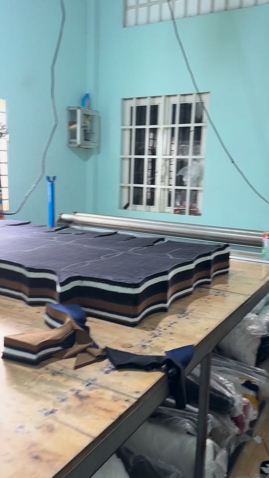 [🆕🇻🇳] Xưởng Đầm Váy Thu Huyền – Xưởng chuyên cắt may sỉ lẻ đầm áo giá rẻ 👕 Top1Fashion 👗  𝗫𝗨̛𝗢̛̉𝗡𝗚 𝑺𝑰̉ THU HUYỀN 𝗖𝗛𝗨𝗬𝗘̂𝗡 𝗦𝗜̉ đầm váy áo hàng thiết kế , đầm body, hàng thời trang hottren vv.. ,…May tận gốc không qua trung gian
SỈ CHỈ TỪ SL  ÍT , shares-0✔️ , likes-8❤️️ , date-2025-12-06 01:28:41🇻🇳🇻🇳🇻🇳📰🆕