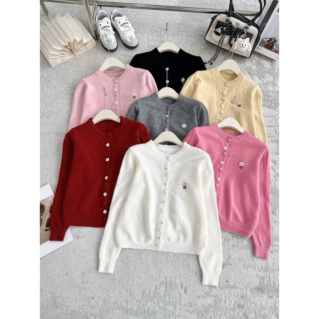 [🆕🇻🇳] Huyền Anh – Chuyên hàng Hiệu 👕 Top1Fashion 👗   Thể thao MLB Chunky Embo Mono NY Grey
Phom chuẩn đẹp, lên đồ choáy phố lun ạSz: 35-44
Fullbox, bill hãng
, shares-2✔️ , likes-44❤️️ , date-2025-12-11 02:59:07🇻🇳🇻🇳🇻🇳📰🆕