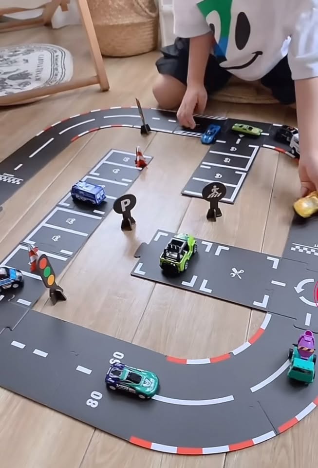 [🧸️🇻🇳] Lif Toys- Đồ chơi trí tuệ 🎈Top1Toys🧸️  Mấy hôm nay khách mUa bộ này nhiều lắm luôn, chứng tỏ nhà em toàn khách có con rai  Em có cả đồ chơi bé gái đủ cả các bác nha, ưng nhắn em tư vấn liền còn  , shares-0✔️ , likes-0❤️️ , date-2025-12-09 23:03:09🇻🇳🇻🇳🇻🇳📰🆕