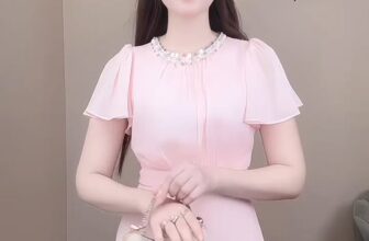 [🆕🇻🇳] VQLady Store 👕 Top1Fashion 👗  Mẫu đầm A17 siêu HOT bão dơn hàng này qua đã về thêm các chị yêu nhanh tay chốt đơn ạ
Giá chỉ 3xx
MIỄN SHIP toàn quốc BAO KIỂM hàng cho chị em
─────────
, shares-0✔️ , likes-8❤️️ , date-2025-12-11 02:01:34🇻🇳🇻🇳🇻🇳📰🆕