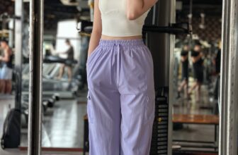 [🆕🇻🇳] Tuấn HD đồ tập cao cấp 👕 Top1Fashion 👗  Quần gió ống rộng chất mềm rủ, không sột soạt như gió thường. Quần này mát, thoáng và chắn gió siêu hiệu quả.
————
Mã: J620
, shares-0✔️ , likes-5❤️️ , date-2025-12-09 14:10:22🇻🇳🇻🇳🇻🇳📰🆕