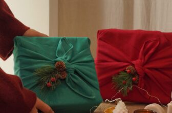 [🆕🇻🇳] Lagom – Candles & Gifts 🧸♥️️ Top1Gift 🎁  [BST Quà Tặng Noel by Lagom]
 𝐒𝐧𝐨𝐰𝐁𝐮𝐜𝐤 – 𝐖𝐡𝐞𝐫𝐞 𝐖𝐚𝐫𝐦𝐭𝐡 𝐁𝐞𝐠𝐢𝐧𝐬.

Những box quà rực rỡ, thay bạn trao lời chúc cho một mùa lễ an lành, ấm áp và hạnh phúc.

 S , shares-2✔️ , likes-151❤️️ , date-2025-12-15 07:15:22🇻🇳🇻🇳🇻🇳📰🆕