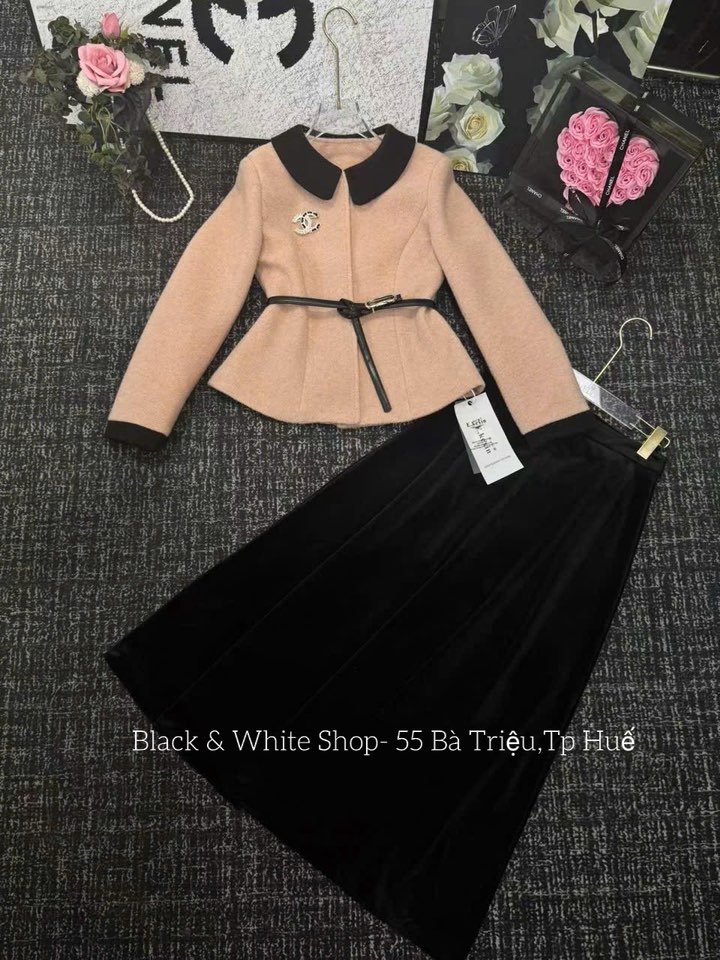 [🆕🇻🇳] ELLY – ELLY là chuỗi thương hiệu phụ kiện thời trang công sở cao cấp (túi xách, balo, ví da, giày dép…) [🆕Top1Vietnam🇻🇳] 👕 Top1Fashion 👗  ELLY ET142 – Chiếc túi kể câu chuyện phong cách của bạn
Được thiết kế để vượt lên mọi xu hướng, Bucket Bag ET142 trở thành điểm nhấn độc đáo cho outfit hằn , shares-0✔️ , likes-7❤️️ , date-2025-12-09 22:08:49🇻🇳🇻🇳🇻🇳📰🆕