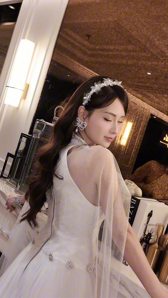 [🆕🇻🇳] Nhà Enni – Hàng Vnxk – Enni Thế Giới Thời Trang Xuất Khẩu 👕 Top1Fashion 👗  Gối x-ịn mà zá lại “mềm” bất ngờ!
Memory foam Rem nguyên khối – chuẩn dòng gối ngủ êm đỉnh cao.#295kkk
—————————
ĐC: 1025/20B, CMT8, P7, TÂN BÌNHZALO , shares-0✔️ , likes-0❤️️ , date-2025-12-07 23:00:00🇻🇳🇻🇳🇻🇳📰🆕