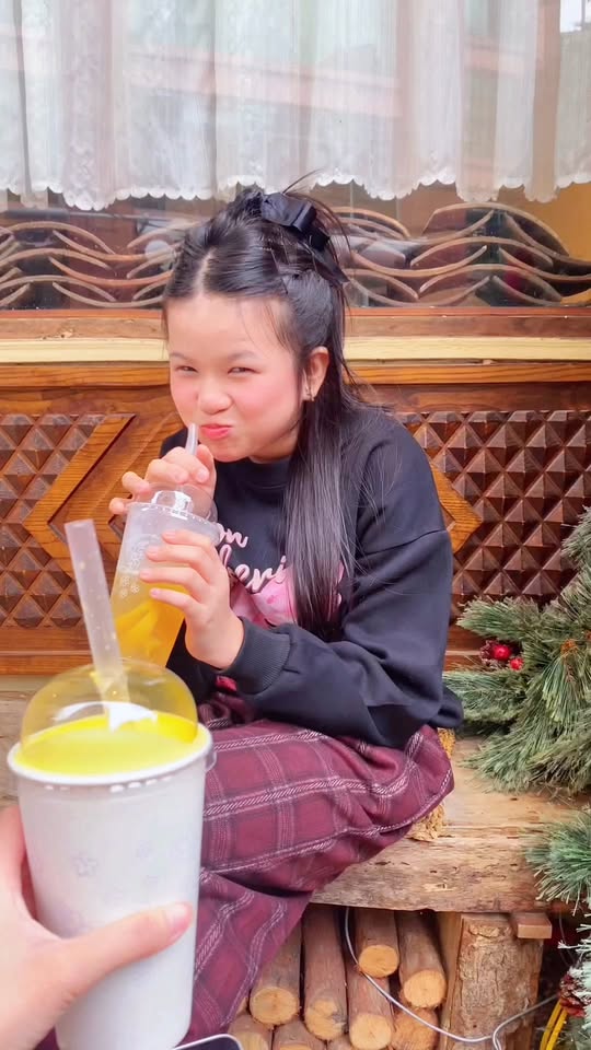 [🆕🇻🇳] LinhLuzz Shop – Thời Trang Trẻ Em 🧑‍🧒❤️️👶⭐️ Chơi minigame thui nào các mom ơi
Quà tặng: hai set nỉ mẹ con siêu xinh kèm gấu
Nhanh tay chơi minigame để nhận quà siêu ximh từ LinhLuzz nha 
#LinhLuzzSho , shares-0✔️ , likes-10❤️️ , date-2025-12-19 02:52:07🇻🇳🇻🇳🇻🇳📰🆕