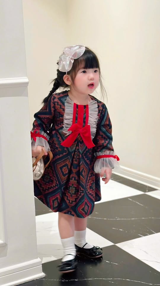 [🆕🇻🇳] Dương Tú Vi – Order Kids – Chuyên hàng quảng châu – thiết kế cao cấp cho bé 🧑‍🧒❤️️👶⭐️ SĂN SALE QUẢNG CHÂU – CHANG BABIE , shares-0✔️ , likes-0❤️️ , date-2025-12-18 21:47:43🇻🇳🇻🇳🇻🇳📰🆕