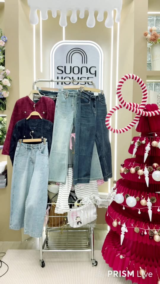 [🆕🇻🇳] SƯƠNG HOUSE – Chuyên quần áo thời trang Hot Trend  [🆕Top1Vietnam🇻🇳] 👕 Top1Fashion 👗  GẶP NHAU THÔI Ạ ����� , shares-0✔️ , likes-170❤️️ , date-2025-12-10 04:14:26🇻🇳🇻🇳🇻🇳📰🆕