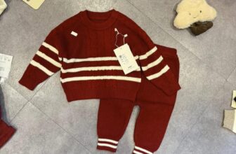 [🆕🇻🇳] 23 March Store- Thời trang trẻ em cao cấp 🧑‍🧒❤️️👶⭐️ Hàng mới về
Siêu siêu đẹp luôn các Mom ơiii, chất len siêu mềm mịn, co giãn cực tốt ạ
Sẵn ship ngayyy
Size: 5-13kg
, shares-0✔️ , likes-0❤️️ , date-2025-12-08 21:22:14🇻🇳🇻🇳🇻🇳📰🆕