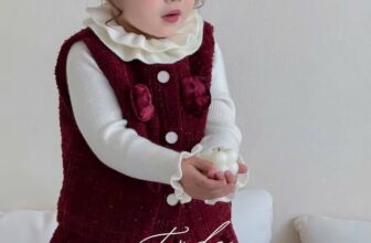 [🆕🇻🇳] Kemy Kids – Chuyên đồ trẻ em từ 1-14T  🧑‍🧒❤️️👶⭐️ Dễ thương hết nấc!
Set váy đông đỏ nhung sang xịn – mềm ấm, bé mặc lên cực xinh.
————————
KEMY KIDS
Địa chỉ: 17 Ngô Thì Nhậm, Hà Đông, Hà Nội
Liên hệ: 09 , shares-0✔️ , likes-0❤️️ , date-2025-12-12 16:35:11🇻🇳🇻🇳🇻🇳📰🆕