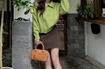 [🆕🇻🇳] KHÁNH NGÂN Boutique-Chuyên sỉ, lẻ đồ QCCC, Thiết kế CC, VNXK 👕 Top1Fashion 👗  KHOÁC LEN KHOÁ e về
Hàng chuẩn QCCC loạI 1 sịn sò dã mannn
1 chú len basic ko thể bỏ qua mấy ní uiii
Len lông dầy sụ, TÚI ZIP kéo , full tag lun ạ
, shares-0✔️ , likes-0❤️️ , date-2025-12-10 14:53:01🇻🇳🇻🇳🇻🇳📰🆕