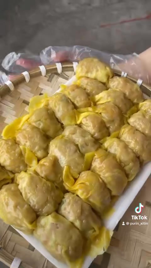 [🆕🇻🇳] Hường Kiên 👕 Top1Fashion 👗  Kỉ niệm tròn trịa 10 năm ngày bị úp sọt 
Lần đâu tiên được đi vi vu cùng chồng sau 9.5 năm làm vk . Mong từ giờ trở về sau Noel nào chúng mình cũng bên nha , shares-4✔️ , likes-218❤️️ , date-2021-12-25 15:33:32🇻🇳🇻🇳🇻🇳📰🆕