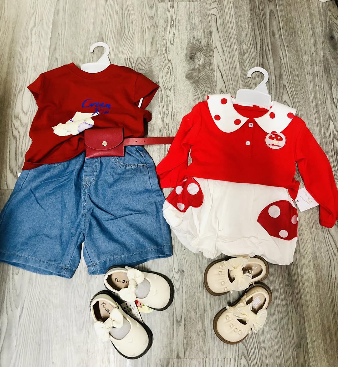 [🆕🇻🇳] NHÀ GẠO chuyên quần áo giày dép mũ phụ kiện trẻ em 🧑‍🧒❤️️👶⭐️ Mom  Mix đồ Cho Hai Chị Em Chuẩn Bị đi Chơi NO-EL cưng quá!!
 , shares-0✔️ , likes-3❤️️ , date-2025-12-10 01:02:07🇻🇳🇻🇳🇻🇳📰🆕