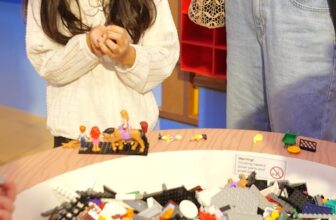 [🧸️🇻🇳] Vietnam LEGO Club 🎈Top1Toys🧸️  Không khí lễ hội đã thật sự bùng nổ tại Ngôi Nhà Giáng Sinh LEGO năm nayNgay khi bước vào, mọi người như cuốn vào một thế giới lung linh – nơi từng góc nhỏ , shares-0✔️ , likes-19❤️️ , date-2025-12-09 21:43:21🇻🇳🇻🇳🇻🇳📰🆕