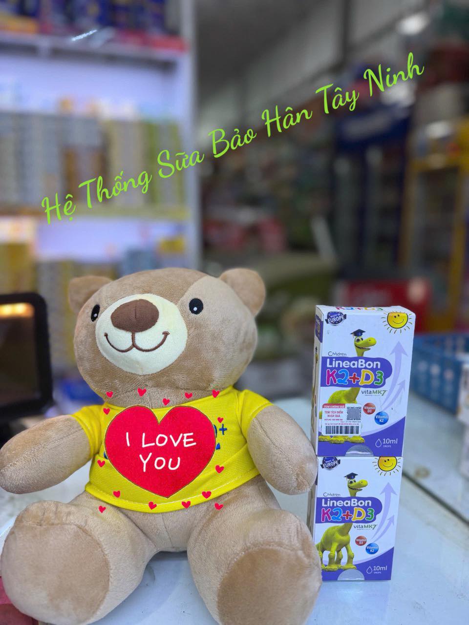 [🆕🇻🇳]  Cửa Hàng Bảo Hân -Cửa hàng Mẹ và Bé 🧑‍🧒❤️️👶⭐️ Ba mẹ ơi Rinh 2 chai lineabon tặng ngay 1 bé gấu siêu đáng yêu
 , shares-2✔️ , likes-7❤️️ , date-2025-12-17 18:36:53🇻🇳🇻🇳🇻🇳📰🆕