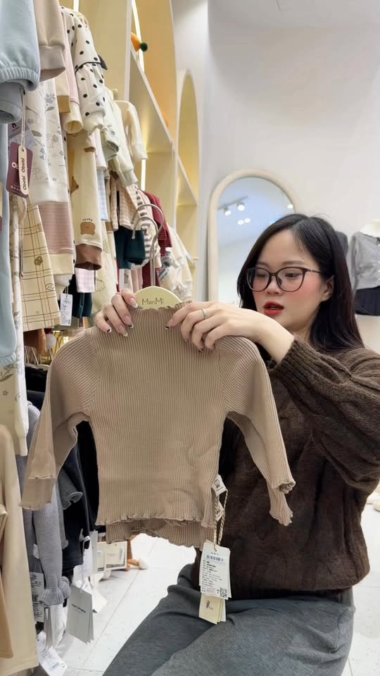 [🆕🇻🇳] 𝐑𝐎𝐌𝐘_𝐊𝐈𝐃𝐒 𝐓𝐇𝐎̛̀𝐈 𝐓𝐑𝐀𝐍𝐆 𝐓𝐑𝐄̉ 𝐄𝐌 – 𝐤𝐡𝐨 𝐬𝐢̉ 𝐜𝐡𝐢𝐧𝐚 𝐓𝐫𝐚𝐧𝐠 𝐬𝐠 – 𝑻𝒐̂̉𝒏𝒈 𝒌𝒉𝒐 𝒔𝒊̉ 𝒕𝒉𝒐̛̀𝒊 𝒕𝒓𝒂𝒏𝒈 𝒑𝒉𝒖̣ 𝒌𝒊𝒆̣̂𝒏 𝒕𝒓𝒆̉ 𝒆𝒎 𝑸𝒖𝒂̉𝒏𝒈 𝑪𝒉𝒂̂𝒖 𝒄𝒂𝒐 𝒄𝒂̂́𝒑 🧑‍🧒❤️️👶⭐️ Nhập hàng quần áo Trẻ em tận xưởng nhà máy – không qua trung gian
Bạn đã biết chưa?
Kho sỉ china Trang sg chuyên
BÁN SỈ KHÔNG BÁN LẺ
– Order sỉ quần áo , shares-0✔️ , likes-1❤️️ , date-2025-12-13 05:34:18🇻🇳🇻🇳🇻🇳📰🆕