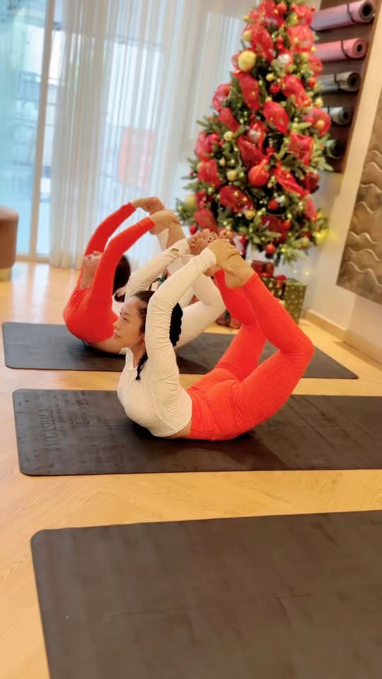 [🆕🇻🇳] Nàng Lúa-Chuyên sản xuất và chế biến món ăn chuẩn vị ngon 🍔 Top1Food  🍜 Dê hon mắm thấm miền nam #Best_seller #tẩmbổ #ẩmthựcnànglúa , shares-0✔️ , likes-5❤️️ , date-2025-12-19 01:56:43🇻🇳🇻🇳🇻🇳📰🆕