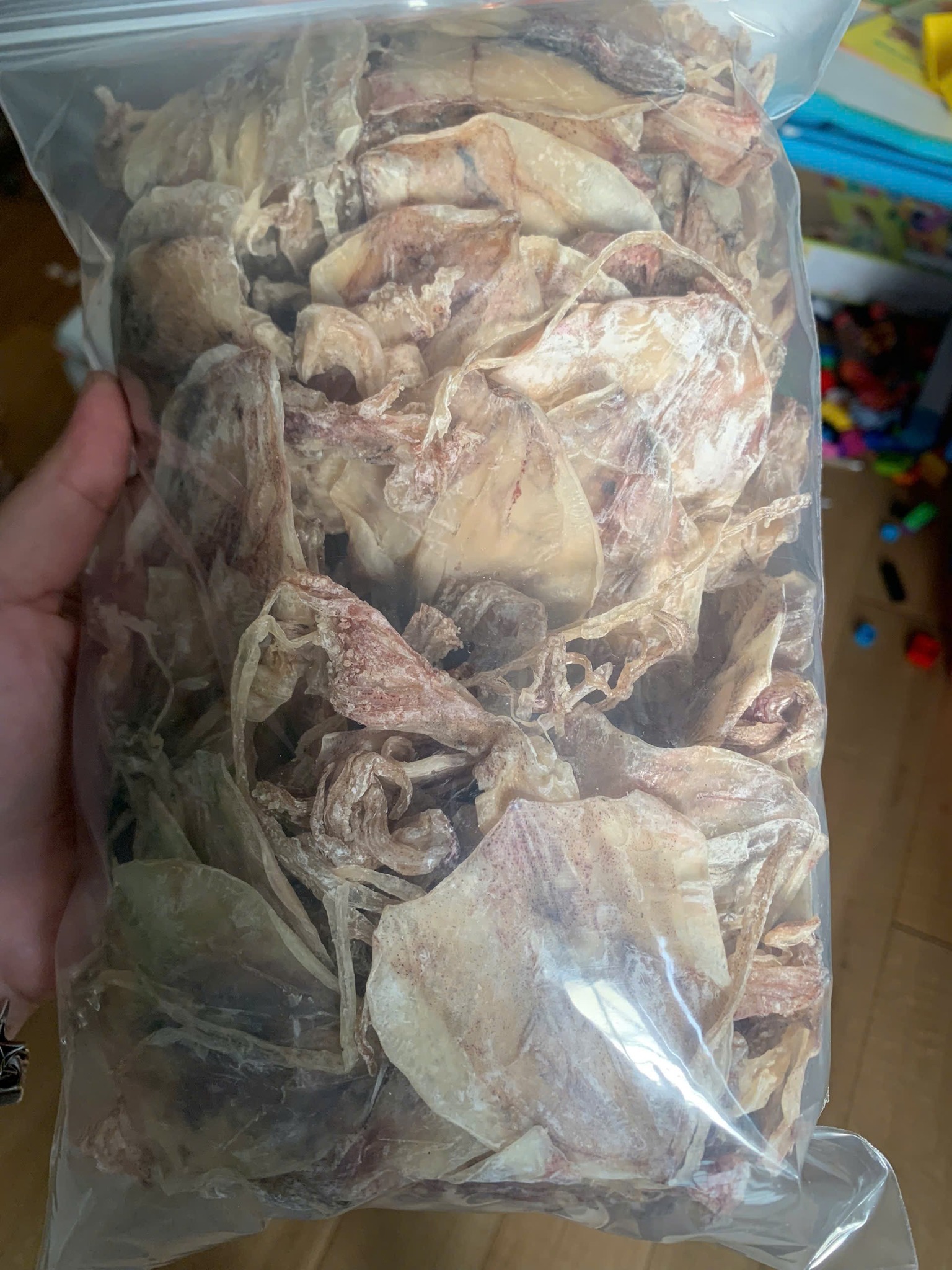 [🆕🇻🇳] Hải Sản Phú Yên Giá Rẻ – Vựa hải sản tươi sạch 247  🍔 Top1Food  🍜 Em có khô mực con nhỏ mà ngọt ạ
Giá 560k/kg
Túi 0.5kg
 , shares-0✔️ , likes-0❤️️ , date-2025-12-15 17:33:47🇻🇳🇻🇳🇻🇳📰🆕