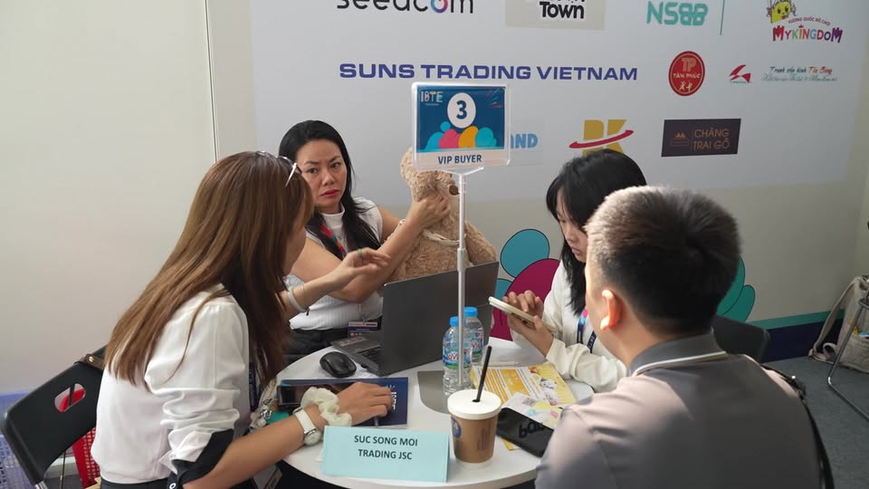 [🧸️🇻🇳]Vietnam Baby Products & Toys Expo 🎈Top1Toys🧸️   RECAP 2 NGÀY SÔI ĐỘNG TẠI IBTE 2025 

Hai ngày đầu tiên của IBTE  2025 đã diễn ra đầy năng lượng với không khí tham quan – giao thương nhộn nhịp, hàng ngà , shares-0✔️ , likes-12❤️️ , date-2025-12-20 16:18:23🇻🇳🇻🇳🇻🇳📰🆕