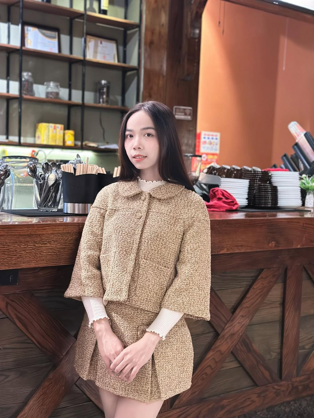 [🆕🇻🇳] Chu Thị Vân Anh – Tiệm thuê đồ xinh 👕 Top1Fashion 👗  Shop mở hàng rồi ạ 
Các mẫu shop trống ngày 14/12. Ảnh up cmt
Nàng nào chưa có váy xinh, áo dài đi cỗ ib shop liền
Shop nay 3 đám thui ạ
 , shares-0✔️ , likes-35❤️️ , date-2025-12-14 13:55:37🇻🇳🇻🇳🇻🇳📰🆕