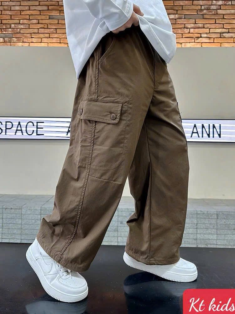 [🆕🇻🇳] KT Kids – Thời Trang Trẻ Em – Chúng tôi chuyên cung cấp quần áo trẻ em cho bé , giá tại xưởng 🧑‍🧒❤️️👶⭐️ HÀNG  CÓ SẴN, CHỐT MAI GIAO
———————~~~———————
𝗦𝗔𝗡𝗚 𝗧𝗥𝗢̣𝗡𝗚- 𝗦𝗔̀𝗡𝗛 Đ𝗜𝗘̣̂𝗨- 𝗖𝗔́ 𝗧𝗜́𝗡𝗛
Giới thiệu mẫu quần KAKI TÚI HỘP cực cool – cực chất cho Boy. Sang trọng , shares-0✔️ , likes-0❤️️ , date-2025-12-19 17:35:58🇻🇳🇻🇳🇻🇳📰🆕