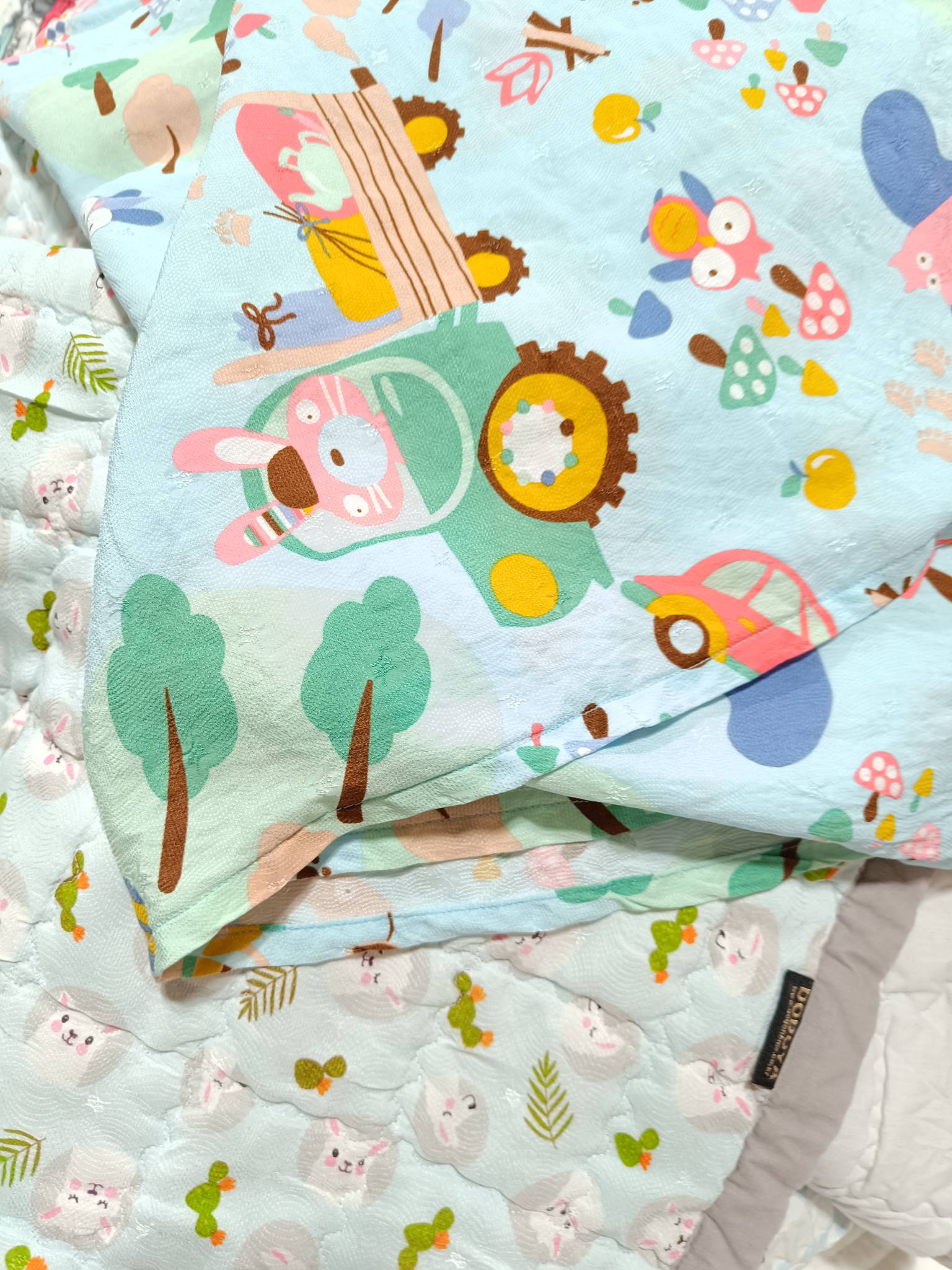 [🆕🇻🇳] Kids 2hands – Chuyên hàng quần áo, sơ sinh tổng hợp chăn mền ủ địu, body,mũ, yếm, đồ chơi linh tinh dành cho bầu bí mẹ bỉm sữa  🧑‍🧒❤️️👶⭐️ Trưa nay em lên ssth chăn mền ủ nhộng kén túi ngủ khăn xô tắm, thảm trải nằm mũ yếm chip bỉmtất đồ chơi và linh tinh cho bé. 
Xong hôm nay em chốt đơn luôn , shares-20✔️ , likes-4❤️️ , date-2025-12-19 16:44:22🇻🇳🇻🇳🇻🇳📰🆕