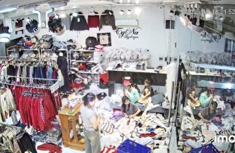 [🆕🇻🇳] Tyna Boutique – Chuyên Sĩ Lẻ Hàng QC 👕 Top1Fashion 👗  H này nv con tích cực lên hàg đẻ mai phục vụ máy c,e về nhiều len,khoác hag siêu cấp lắm khách ghé mua nhé
 , shares-0✔️ , likes-5❤️️ , date-2025-12-19 04:55:48🇻🇳🇻🇳🇻🇳📰🆕